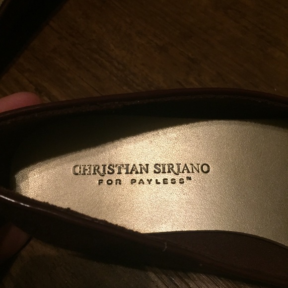 Flats - Picture 2 of 3